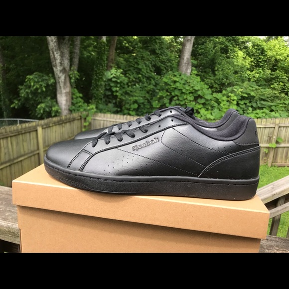 All black Reebok - Picture 4 of 8